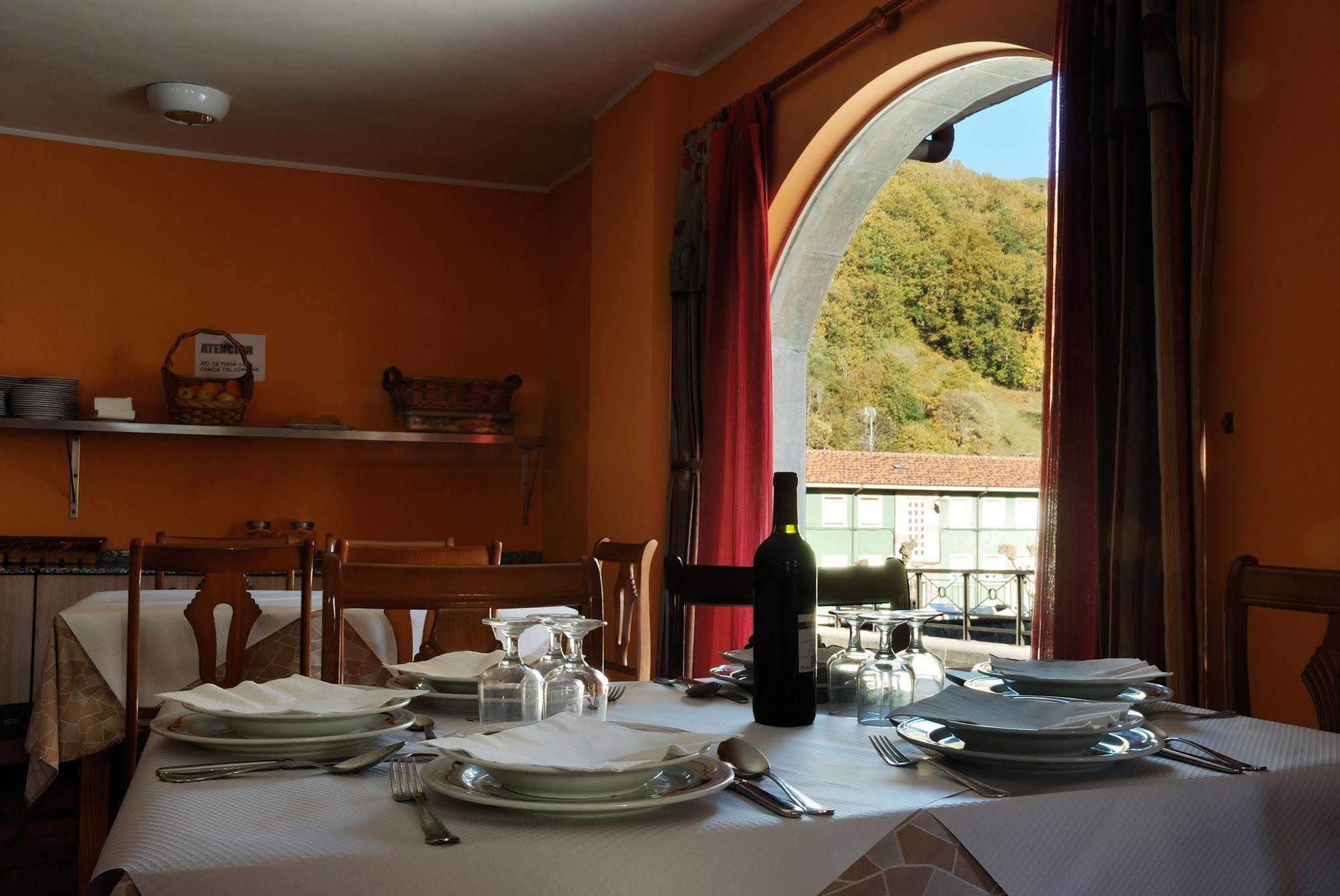 Los Acebos Cangas Onís 외부 사진